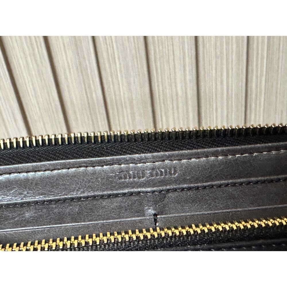 Authentic Miu Miu Matelasse Gray Leather Long Wallet - Picture 11 of 13